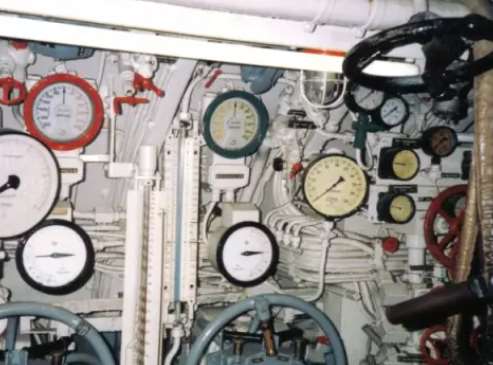 ����ʽ�����{(di��o)��(ji��)�y�����M�������x��